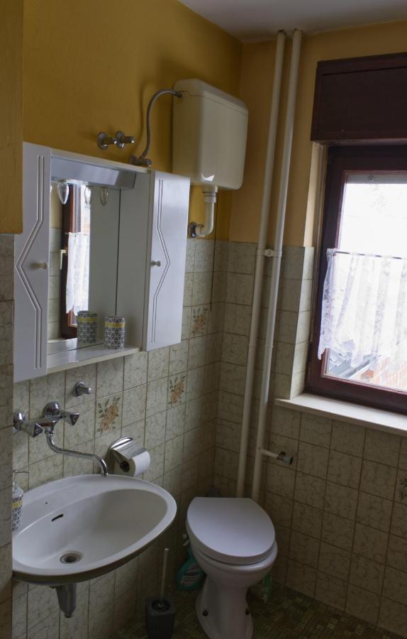 Gacka Idila Apartment Otocac Ngoại thất bức ảnh